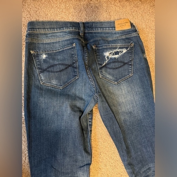 Abercrombie & Fitch Distressed Stretch skinny jeans size 8R - Picture 8 of 9